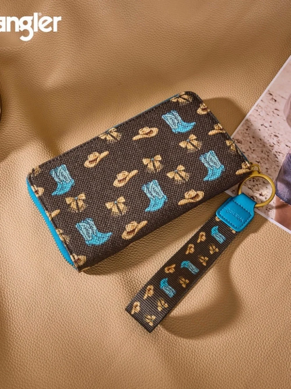 Wrangler Western Print RFID Blocking Zippered Wallet Coffee